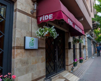 FIDE
